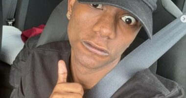 Influencer Valioso dies at 20 after driving into tree