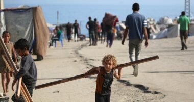 Israel strikes Gaza despite ceasefire progress after Trump calls for bombing to stop