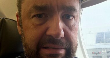 Jason Manford suffers flight drama as 100mph Storm Amy winds hit