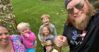 Jets legend Nick Mangold dies at 41