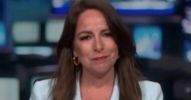 Jewish TV anchor breaks down on Australian TV as hostages freed