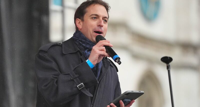 Jewish boss blames 'virtue-signalling MPs' for 'pouring fuel on fire'