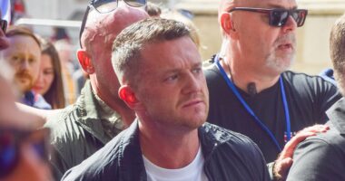 Jewish leaders slam Israeli government for inviting Tommy Robinson
