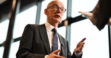 Job advisers to be put in GP surgeries to get sick back into work