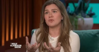 Kelly Clarkson is 'healed' by a celebrity after admitting she feels intense grief over the death of her ex-husband