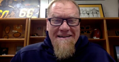 Mahomet football legend returns home to coach on opposing sideline