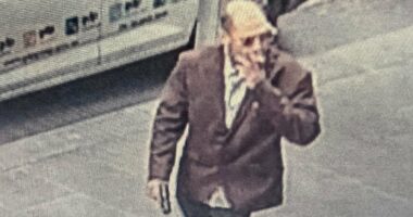 Man armed with a GUN goes on a carjacking spree in Melbourne