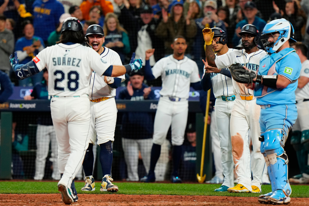 Mariners a Um Passo da História! Grand Slam de Suárez Coloca Equipe na World Series