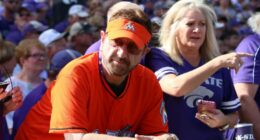 Celebrity Net Worth logo