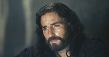 Mel Gibson recasts Jesus for Passion Of The Christ sequel