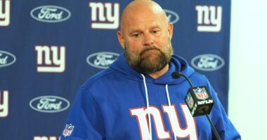 Mike Lupica: Brian Daboll’s Little Giants frozen in the face of big decisions