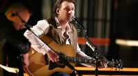 Morgan Wallen's song plays on car stereo during chair-throwing arrest