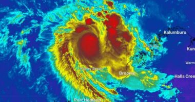 Cyclone Errol is forecast to make landfall on Good Friday.