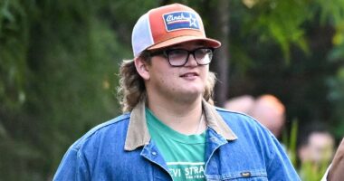 Nepo baby looks like his country star stepdad's twin…guess who?