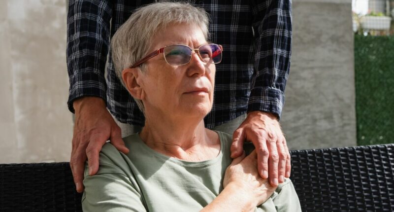 Neurologist warns of 'most overlooked' risk factor for dementia - how to prevent it