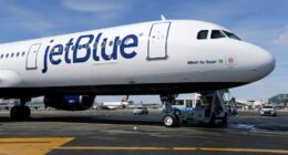 Newark-bound JetBlue passengers hospitalized after emergency landing in Tampa