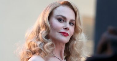 Nicole Kidman shows ex Keith Urban what he's missing at Vogue show