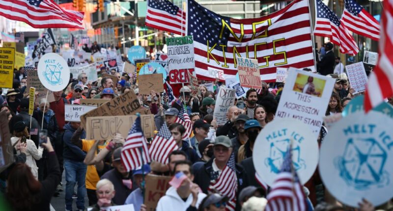 'No Kings' protest takes over NYC