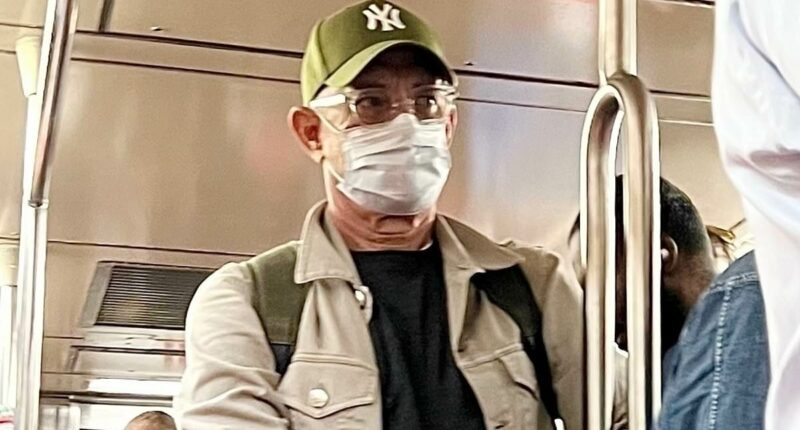 Oscar-winning millionaire leaves fans stunned as he braves the subway