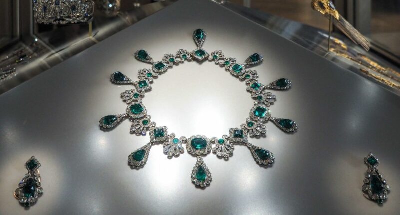 Paris prosecutor says stolen Louvre jewels worth an estimated $157 million