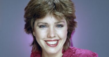 Penelope Milford dead at 77: Oscar-nominated Coming Home actress