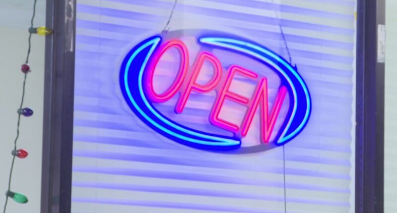 'People are starving': Jacksonville restaurants step up to feed families as SNAP benefits freeze