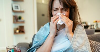 Pharmacist reveals 3 things causing cold-like symptoms — not Covid or flu
