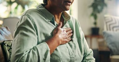 Pharmacist's 15-minute routine could help you beat heartburn for good