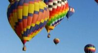 Pilots lift off for New Mexico balloon festival