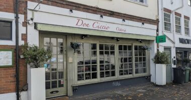 Restaurant owner takes aim at wealthy Highgate residents