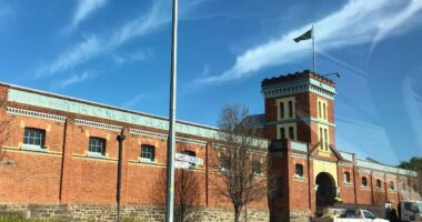 Sacked staff sue private school over Covid vaccine proof