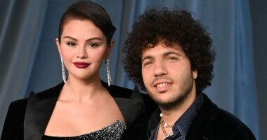 Selena Gomez walks FIRST red carpet  with Benny Blanco since wedding