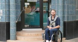 Shane Hryhorec has been using a wheelchair for the past 18 years and ran into an ironic and glaring issue at Health and Disability Minister Mark Butler's office in Port Adelaide.