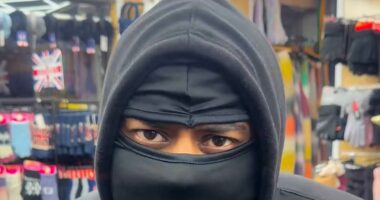 Social media businessman declares 'no face, no case'
