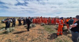 Survival expert gives hope to family of boy missing in the Outback