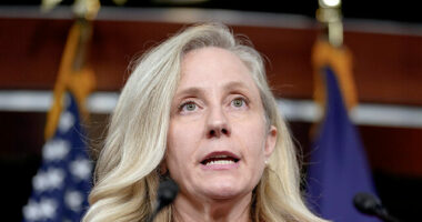 Swimmer Rebukes Abigail Spanberger for Not Protecting Girls' Sports