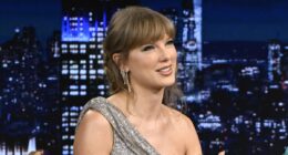 Taylor Swift sizzles in silver mini dress on Jimmy Fallon show