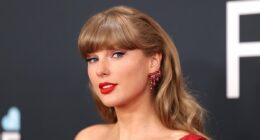 Taylor Swift takes a swipe at Scooter Braun in new track