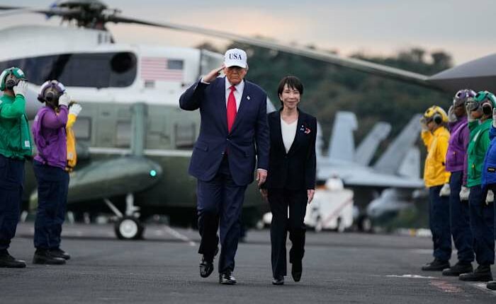 The Latest: Trump continues trip throughout Asia