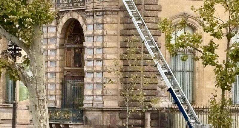 Thieves steal several pieces of French Crown Jewels collection inside the infamous Louvre in Paris, France