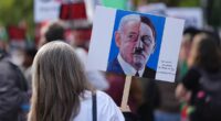 Thousands of pro-Palestinian protesters march through London