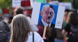 Thousands of pro-Palestinian protesters march through London