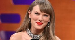 Top plastic surgeons reveal secrets behind Taylor Swift's 'changing' face: 'It is looking very full'