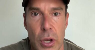 Top real estate agent's mocked after sending brutal message to haters