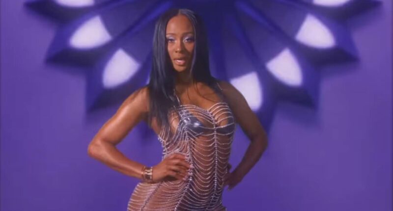 Travis Kelce's ex accused of shading NFL star with Halloween outfit