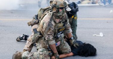 Trump says he'll send National Guard to Chicago, but details remain unclear