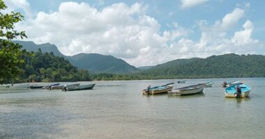Two survivors in custody after U.S. strike on alleged Venezuelan cartel boat