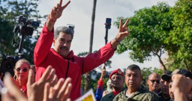 US sought to lure Nicolás Maduro’s pilot into betraying the Venezuelan leader