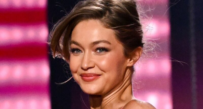 Victoria Secret models accused of using 'appalling' amount of fake tan