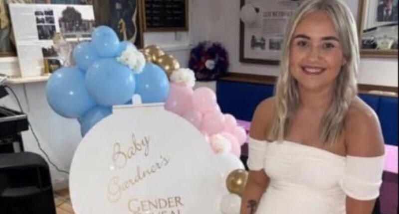 Woman 'faked pregnancy using bump and doll' before claiming baby died